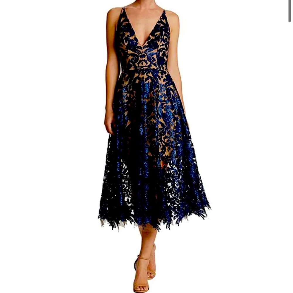 Dress the Population - Sequin Embroidered Mesh V-Neck Sleeveless A-Line Dress